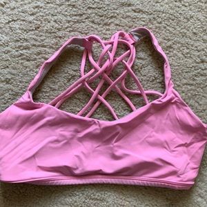 Sports bra